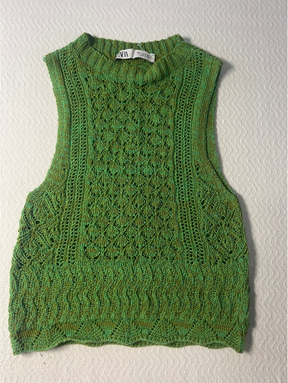 Zara Women's Green Knit Vest Size S